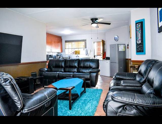 3 BEDROOM PROPERTY TO RENT IN DALPARK EXT 1
